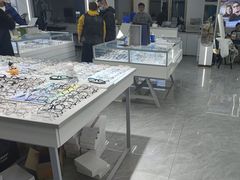-潘多拉眼镜·蔡司依视路明月(潘家园店)