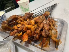 -马克力木手抓炕锅烤羊肉(盐湖一小区店)