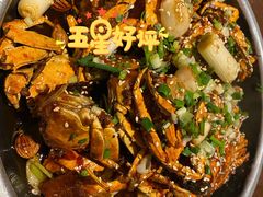油闷大闸蟹-一棠龙虾•王牌虾球(光谷天地店)