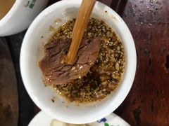 -朝伟清真铜瓢牛肉馆(三十年老·店)