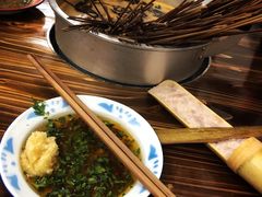 -咏勝锑锅麻辣烫(净居寺路总店)