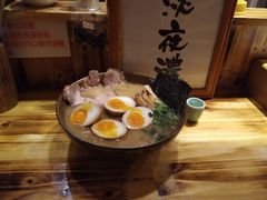 -老龙亭拉面店
