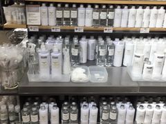 -MUJI无印良品(鑫嘉汇购物中心店)