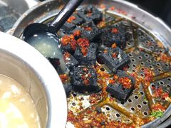 -黑色经典臭豆腐·湖南特产(坡子街店)