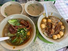 -万利洪记粉面美食