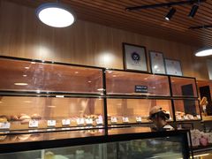 面包甜点陈列柜-小麦之家(海湾总店)