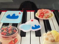 -山与蓝·轻糖鲜果蛋糕(勒泰店)