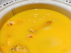 领鲜花胶鸡汤-领鲜天下·焗海鲜·花胶鸡(天目里店)