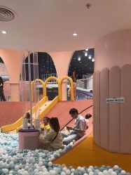 -奈尔宝·儿童乐园·亲子餐厅(鄞州万达店)