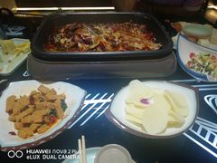 -星璨火吧KTV聚会餐厅(丰庆路店)