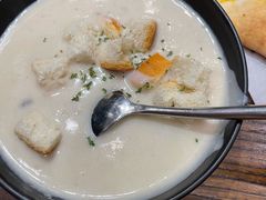 奶油蘑菇汤-MI WU FACTORY米屋美食工厂餐厅(绿地店)