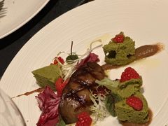 -恰餐厅及酒吧 CHAR Bar & Grill (北京丽都皇冠假日店)