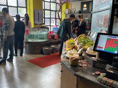 -黄泥岗·地道湖北菜(奥特莱斯店)