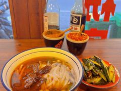 -矮子粉店1985·长沙米粉(湘春路店)