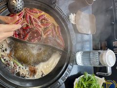 -宽板凳老灶火锅(簋街店)