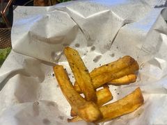 -Let'sBURGERplus·非常创意汉堡(三里屯店)