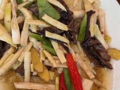 -杨记新泉美食