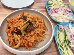 -合合春饼·酱骨·东北菜(潘家园店)