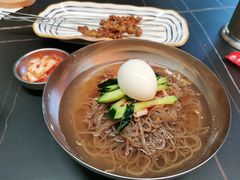 -许哥东北烧烤·铁丳烤串·宫后夹肉(繁花中心店)
