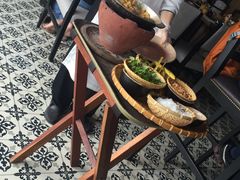 -Cau Go Vietnamese Cuisine
