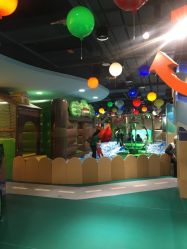 -乐之童成长中心(德汇万达店)