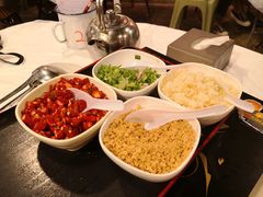 -鲜入围煮花胶鸡海鲜火锅