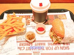 -The Habit Burger Grill 哈比特汉堡(复兴soho店)
