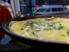 陈老斯羊肉汤-陈老斯呼尔嗨吃烧烤(科巷店)