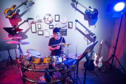 -吉映像婚纱礼服摄影工作室