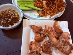 -人民公社铁锅炖·东北菜(卫国道店)
