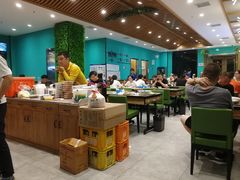 大堂-合合春饼·酱骨·东北菜(潘家园店)