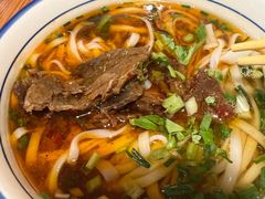 -矮子粉店1985·长沙米粉(湘春路店)