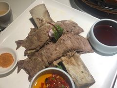 -姜君·千岛湖鱼头馆(浦东大道店)