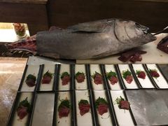 -雍和会海鲜姿造自助(湖东路店)