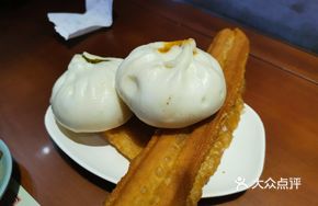 Minced Pork and Kelp Dumplings