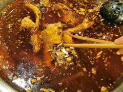 -肖肖酸萝卜鱼火锅(总店)