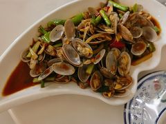 -覃记海鲜美食餐厅