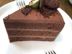 纯黑巧克力戚风蛋糕-夏朵餐厅(丁香店)