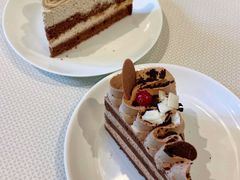 榛子蛋糕-Dough&Joe团憩(瑞虹天地月亮湾店)