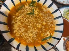 -猫头鹰炸鸡