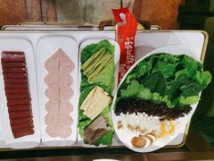 -前门·鲜肉火锅(长风店)
