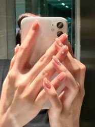 -悦指间美甲美睫