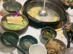 -狐狸爱上椰子鸡(滨江星光大道店)