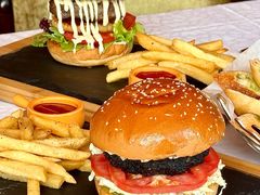 -青岛香格里拉·鱼跃地中海西餐厅