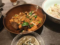 -江间有味·拼烧·鱼鲜·粤式靓汤(汉口江滩店)