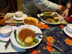 -月亮眼花园餐厅书吧酒吧