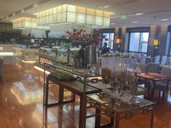 -大雁塔假日酒店·绿茵阁西餐厅