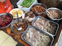 -肇兴特色牛肉粉