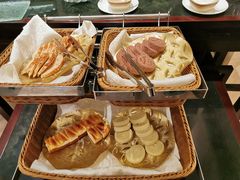 -南京双门楼宾馆(盐仓桥地铁站阅江楼店)