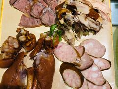 -关东小磨东北菜(上海长风大悦城店)